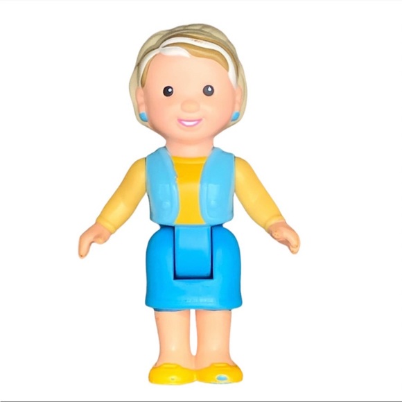 Fisher Price My First Dollhouse Grandma Figure - Picture 1 of 3